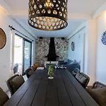 Love Beach Villa * בודרום