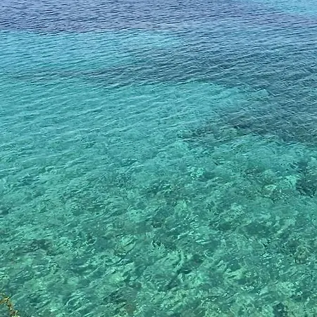 Vilă Love Beach Villa *