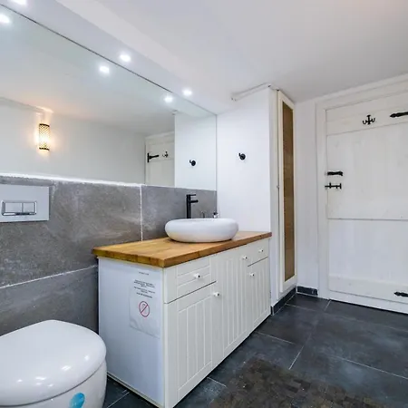 Love Beach Villa Vilă