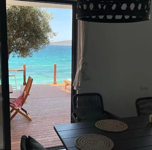 Willa Love Beach Villa *