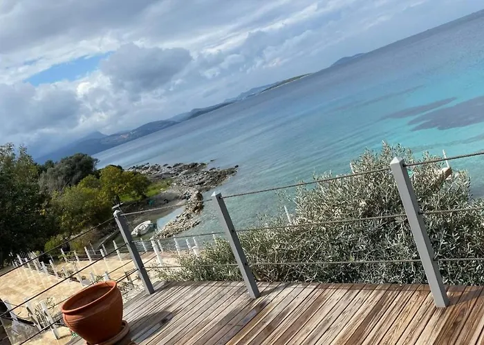 Willa Love Beach Villa *