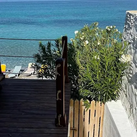 Love Beach Villa Βίλα