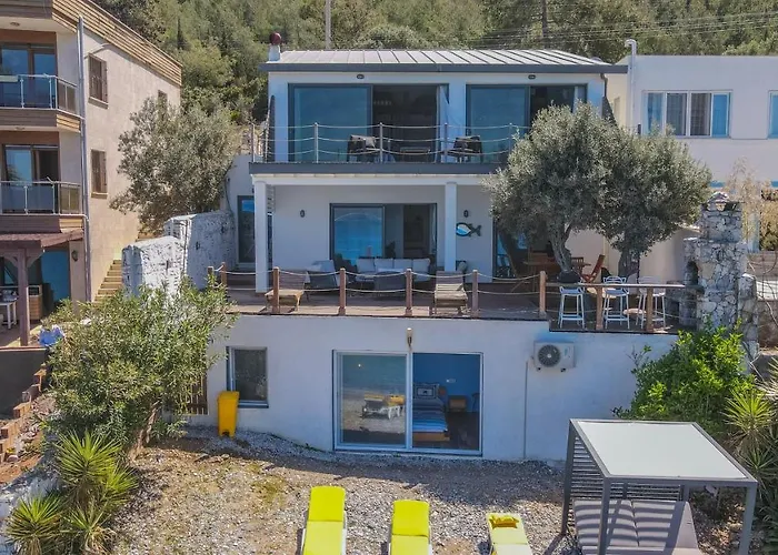 וילה Love Beach Villa *